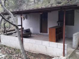 KARAHIDIRLI'DA YAYLALIK EV VE ARSA