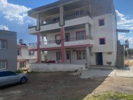 KARGIPINARI’NDA ARSA İÇİNDE 2 VE 3 KATLI EV 